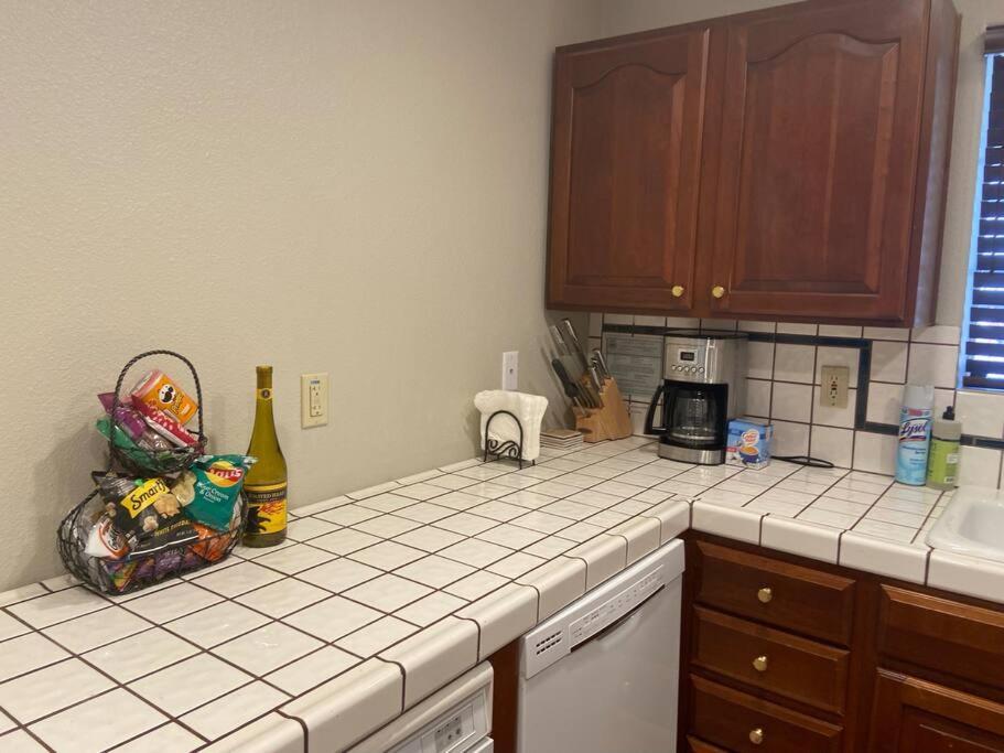 Yobee! Park Reservation Included! Heart Of Yosemite - Homey Studios And Breakfast Yosemite West Exterior foto